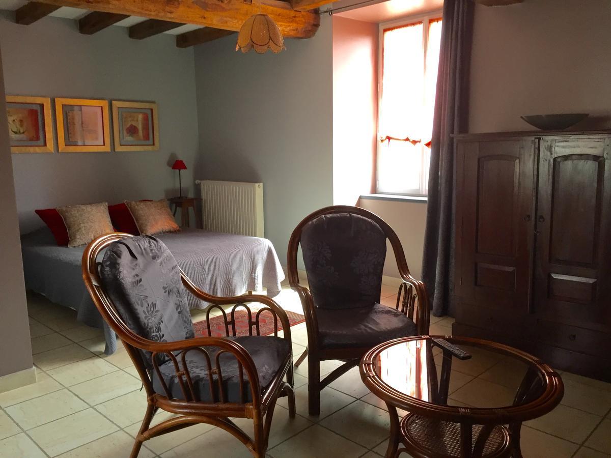 Chambres D'Hotes Les Laitieres Beaurepaire  Экстерьер фото